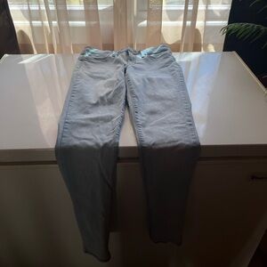 Juniors light wash skinny jeans size 9
